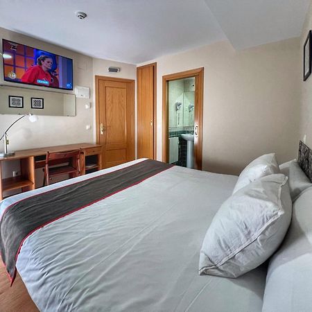 Hostal La Colmena Vicolozano 外观 照片